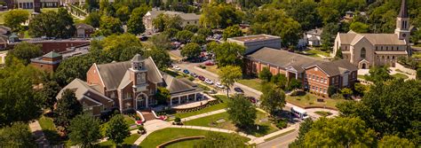 Jessine Monaghan : Washington and Lee University.